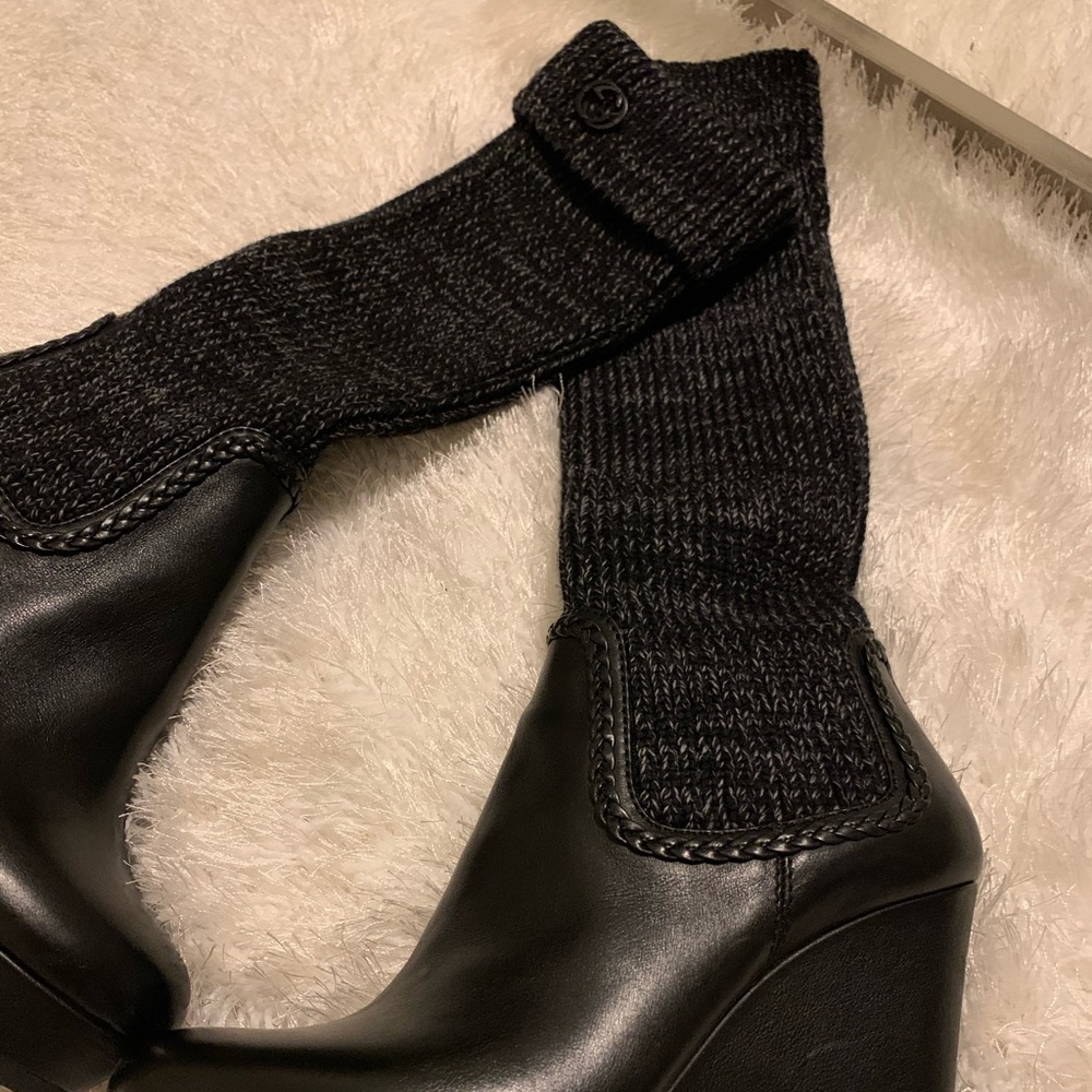 Boots - Picture 3 of 4